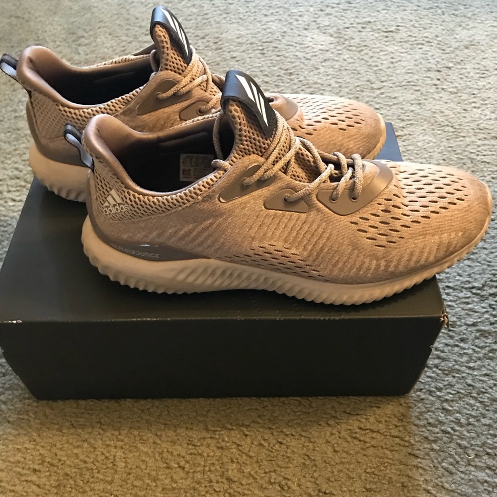 Adidas Alphabounce EM - Tan